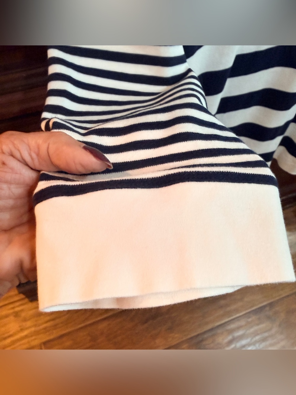 J. Jill EUC Nautical Striped Top made
of 100% organically grown cotton.
Size M - Picture 7 of 10